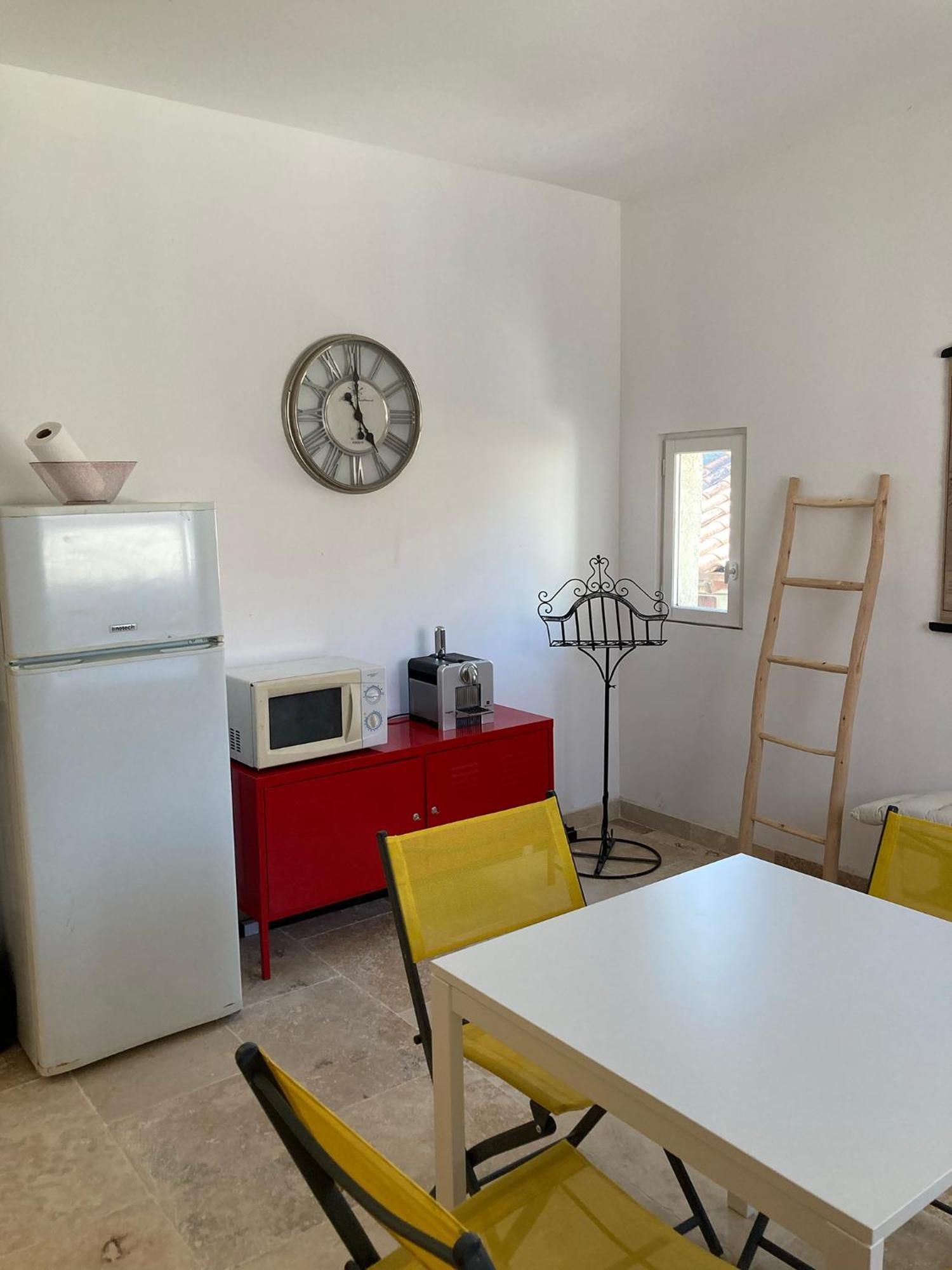 Chambres Independantes En Plein Centre Historique Beaucaire  Εξωτερικό φωτογραφία